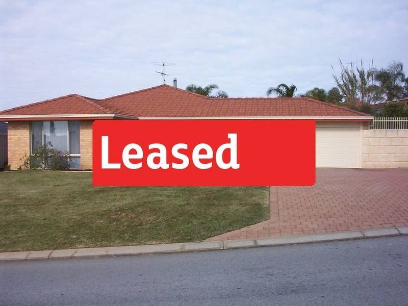 10 Floribunda Avenue, Halls Head WA 6210