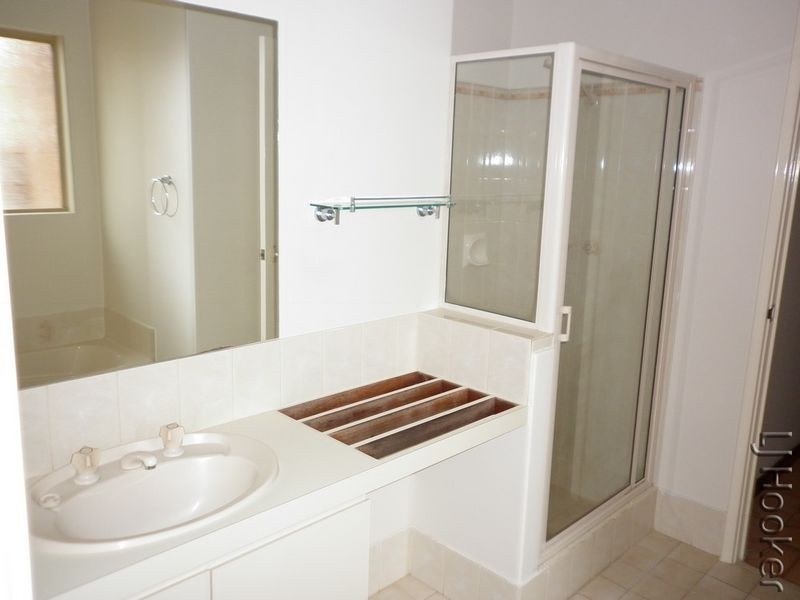 1 Abbotswood Parkway, Erskine WA 6210