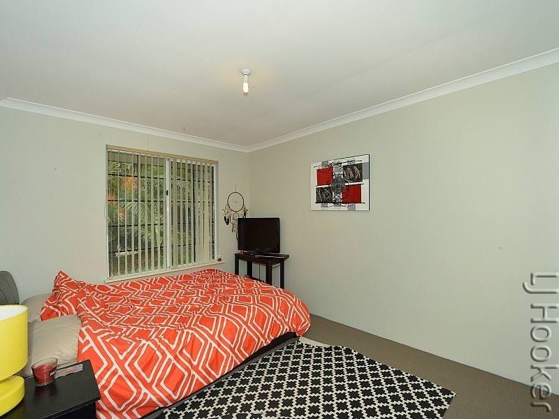 29 Admiralty Crescent, Halls Head WA 6210