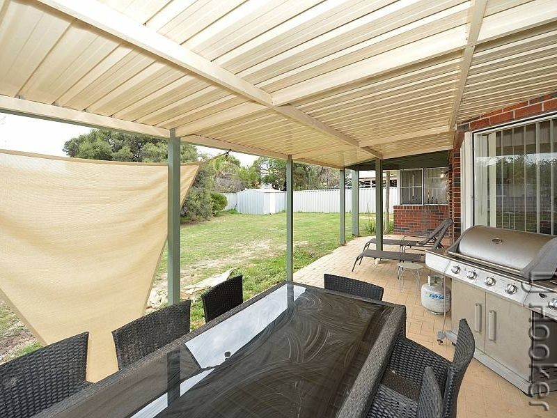 29 Admiralty Crescent, Halls Head WA 6210