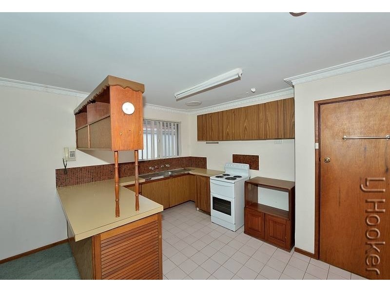 18B Clyde Place, Silver Sands WA 6210