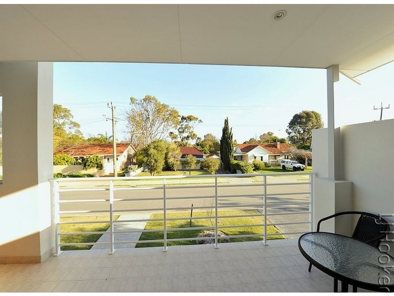 3/12 Elizabeth Street, Mandurah WA 6210