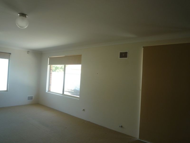 22 Cavender Street, Singleton WA 6175