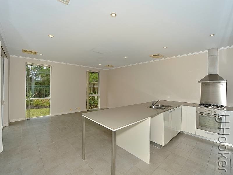 29 Tylney Loop, Meadow Springs WA 6210