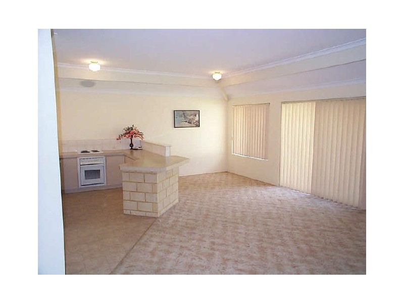 A/2 Oleander Close, Halls Head WA 6210