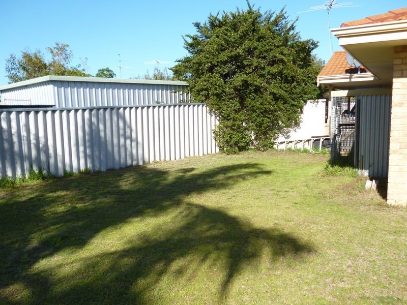 9b Parilla Court, Greenfields WA 6210