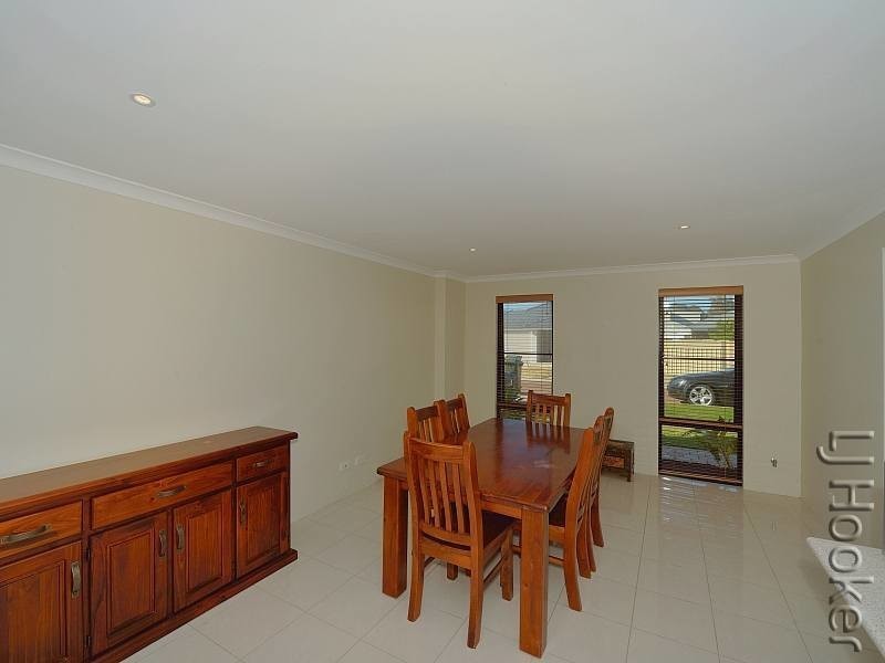 3 Kardan Loop, Falcon WA 6210