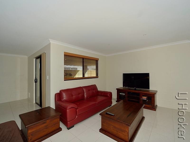 3 Kardan Loop, Falcon WA 6210