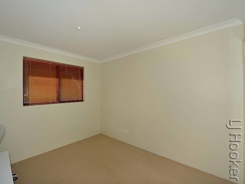 3 Kardan Loop, Falcon WA 6210