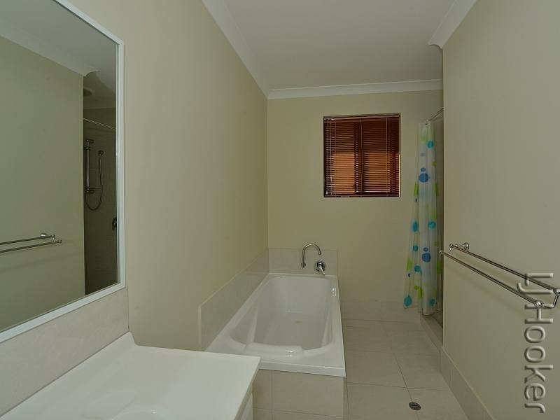 3 Kardan Loop, Falcon WA 6210