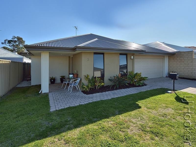 3 Kardan Loop, Falcon WA 6210