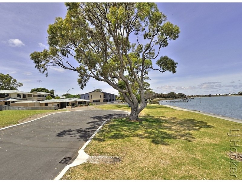 3/4-5 Soldiers Cove Terrace, Dudley Park WA 6210