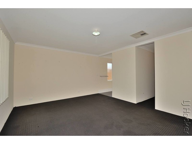 53 Albina Chase, Lakelands WA 6180