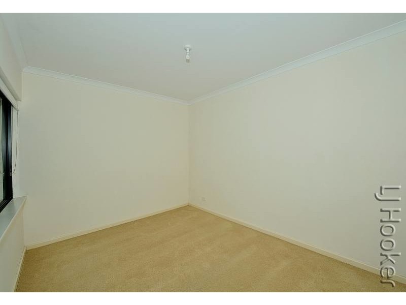 18/44 Golfers Retreat, Halls Head WA 6210