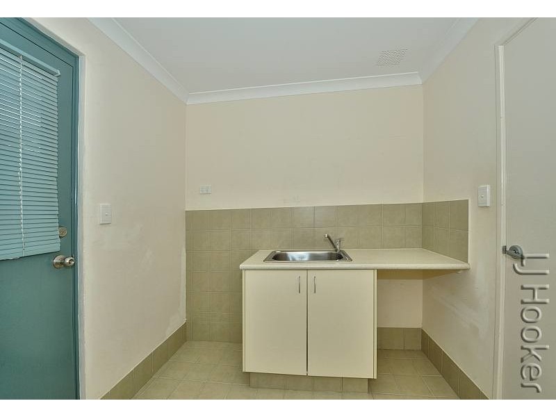 18/44 Golfers Retreat, Halls Head WA 6210