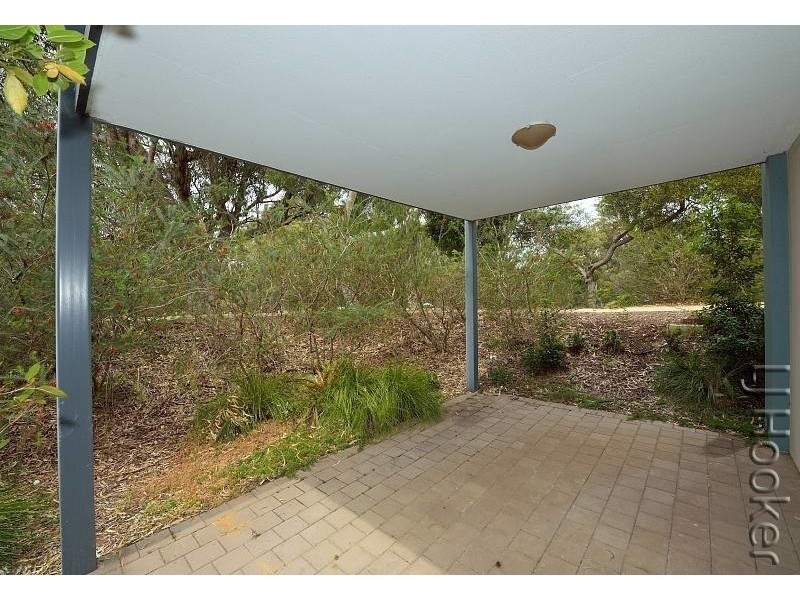 18/44 Golfers Retreat, Halls Head WA 6210