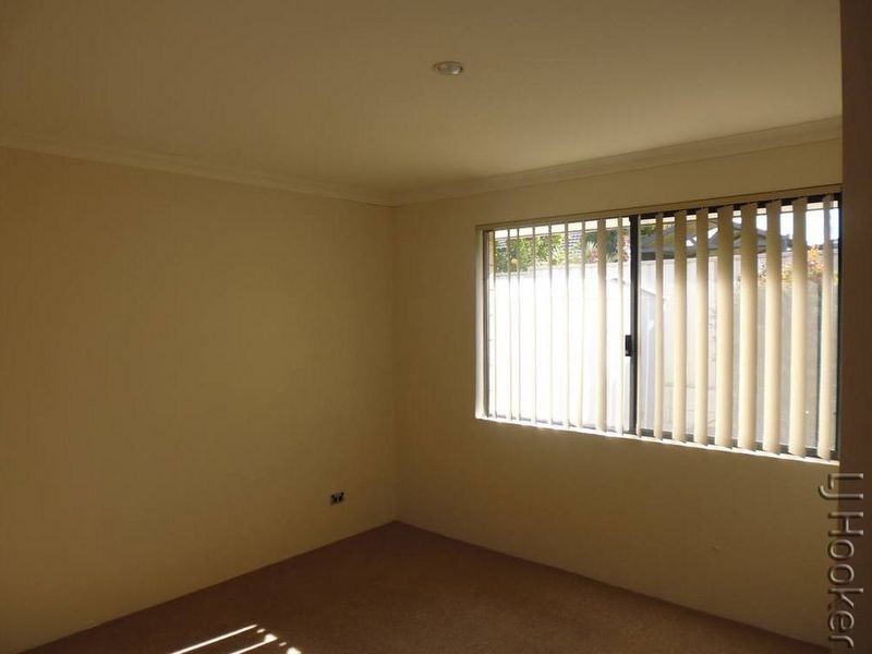 13 Columbus Street, Dudley Park WA 6210