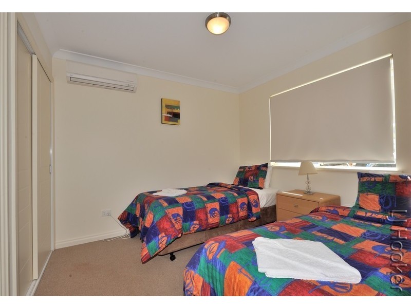 3/1 Lakes Crescent, South Yunderup WA 6208