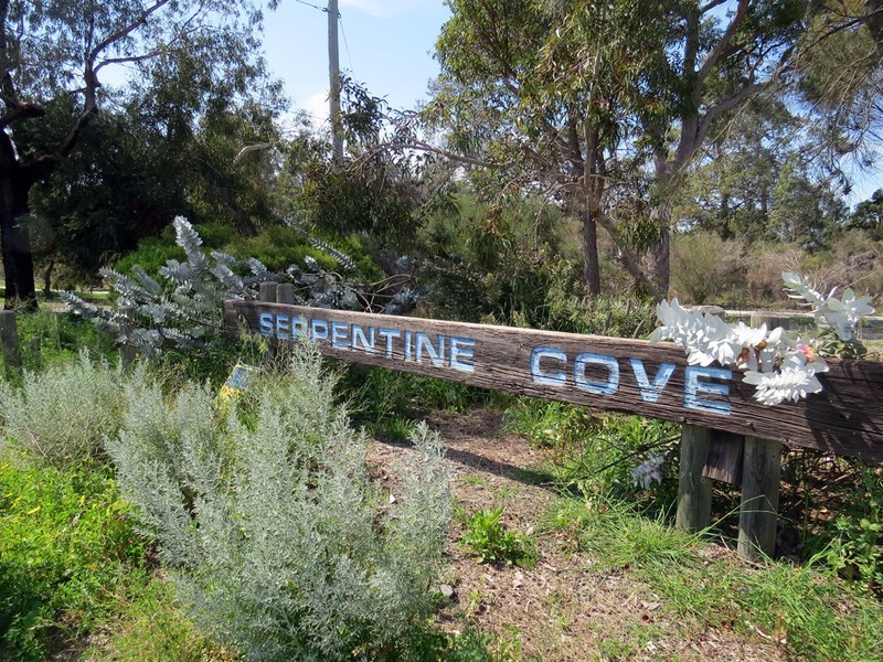 15 Carnegie Place, Greenfields WA 6210