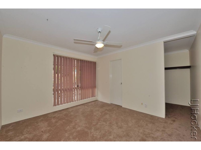 2 Hickory Court, Halls Head WA 6210