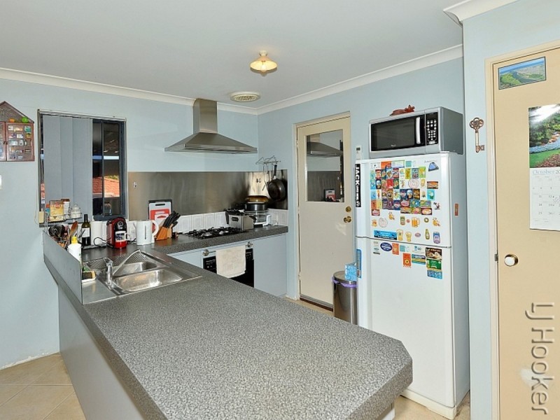 3 Selwyn Rise, Greenfields WA 6210