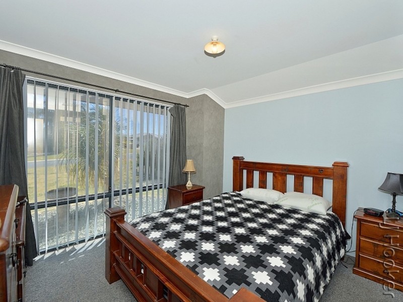 3 Selwyn Rise, Greenfields WA 6210