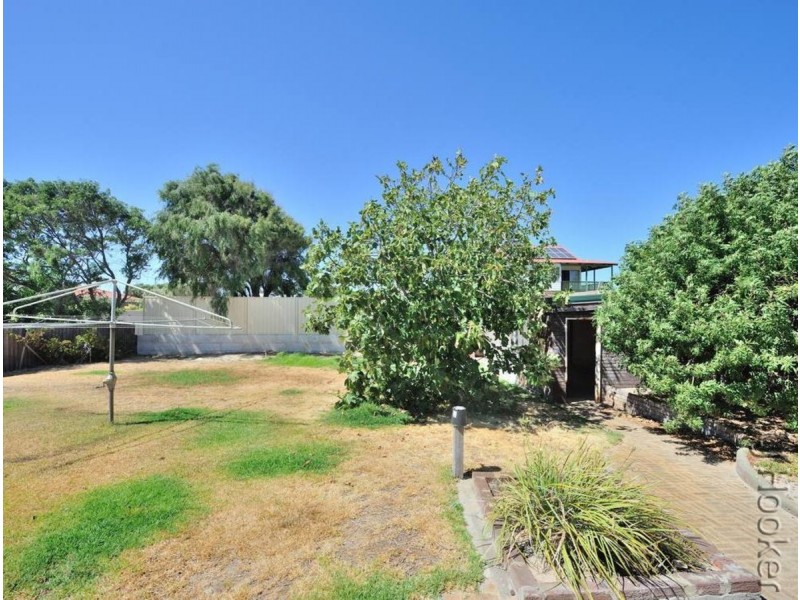 3 Swiftshire Road, Madora Bay WA 6210