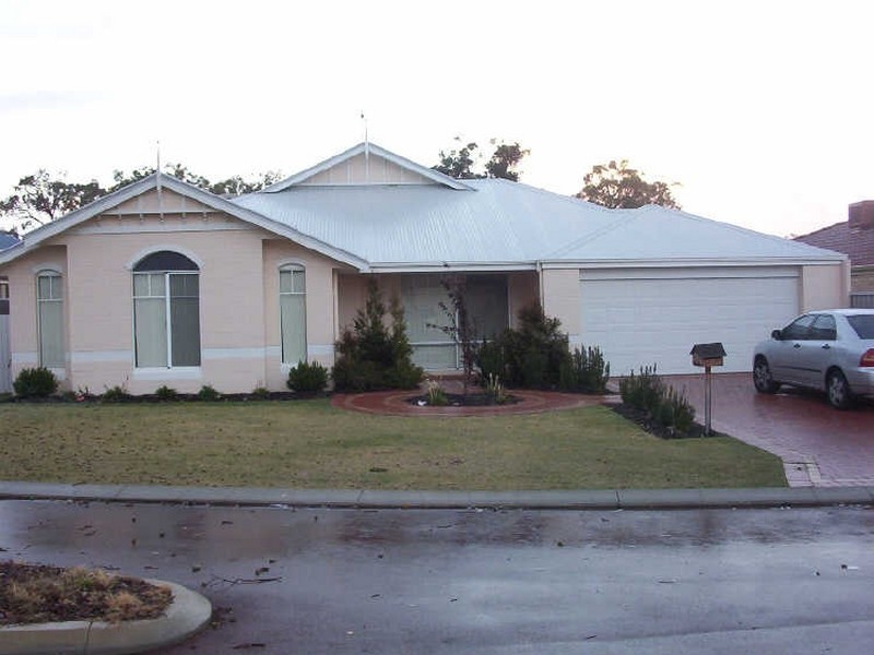 7 Chyverton Place, Mandurah WA 6210