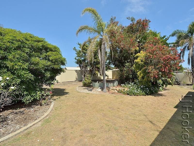 166 Mclarty Road, Halls Head WA 6210