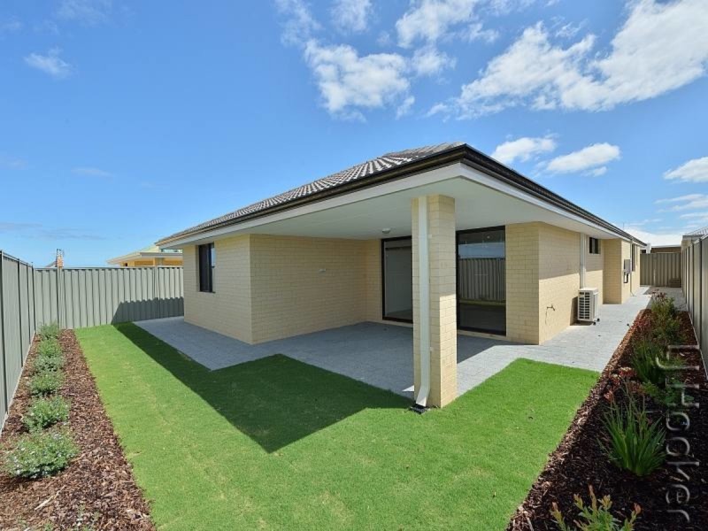 12 Harvey Crescent, South Yunderup WA 6208