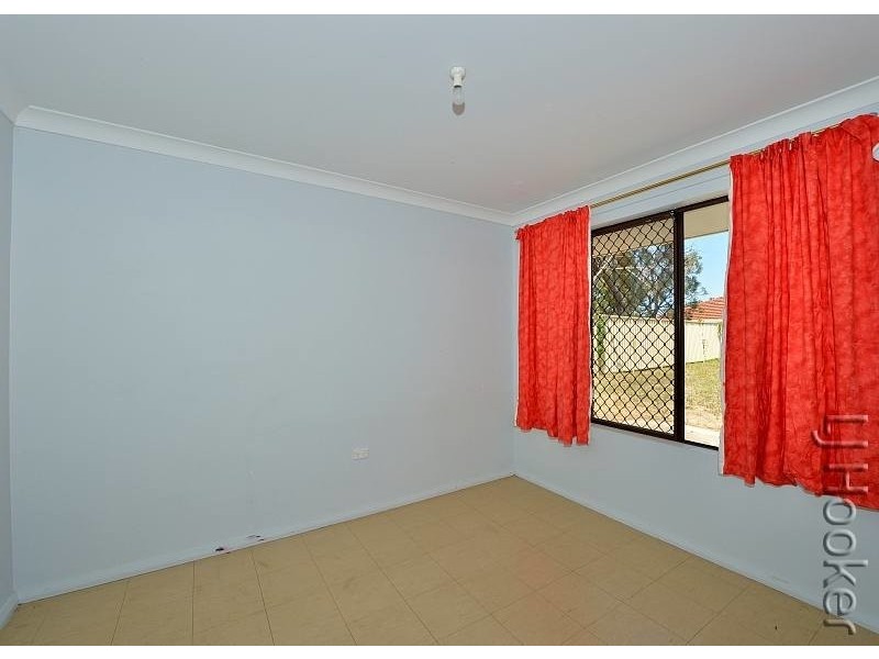 8 Warbrook Place, Coodanup WA 6210