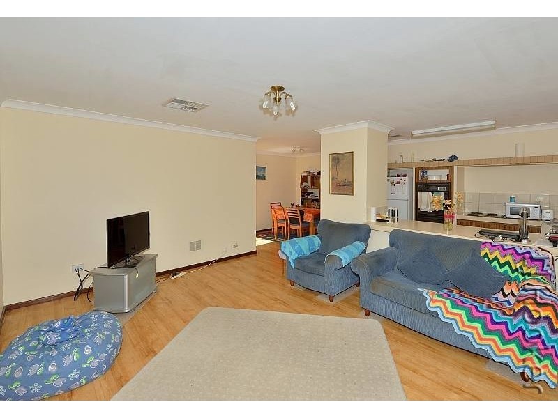 2/5 Shannon Road, Silver Sands WA 6210