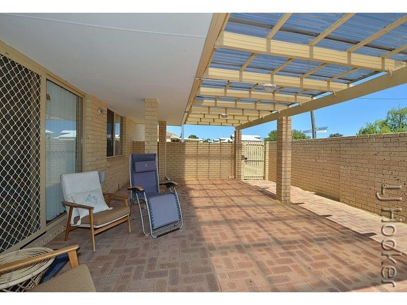 2/5 Shannon Road, Silver Sands WA 6210