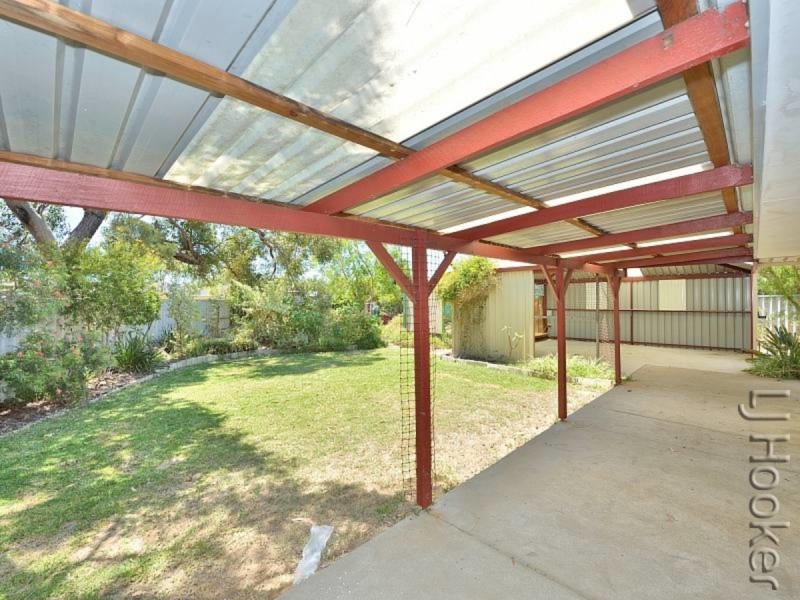 16 Rathmines Place, Coodanup WA 6210
