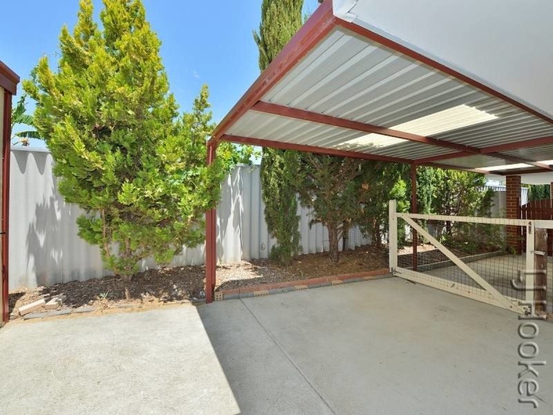 16 Rathmines Place, Coodanup WA 6210