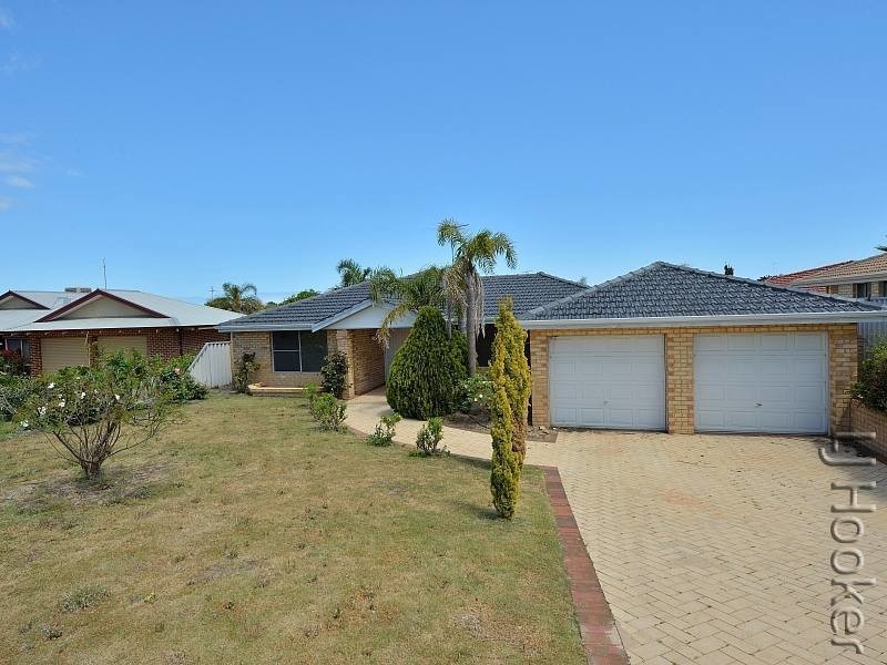 8 Bucentaur Place, Halls Head WA 6210