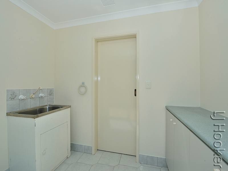 8 Bucentaur Place, Halls Head WA 6210