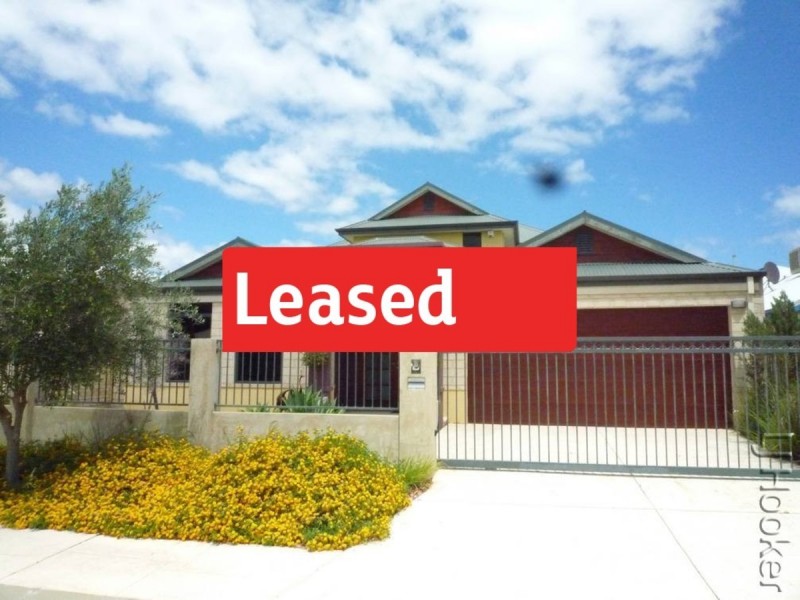 20 Tasman Loop, Dudley Park WA 6210