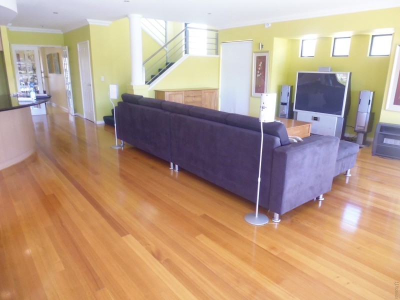 20 Tasman Loop, Dudley Park WA 6210
