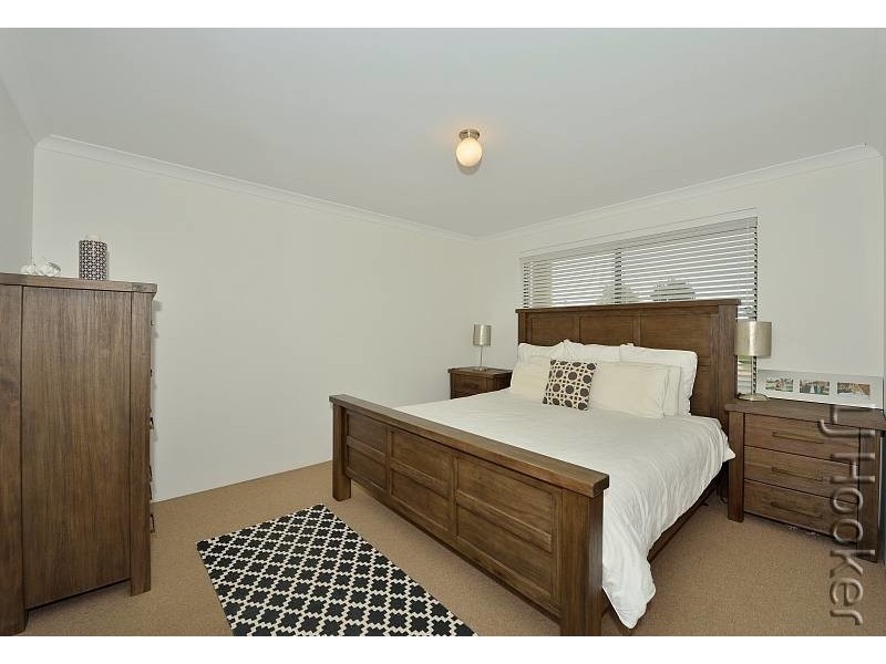 19 Sail Avenue, Wannanup WA 6210