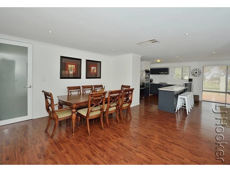 19 Sail Avenue, Wannanup WA 6210