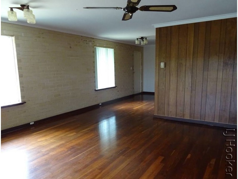 26 Marillana Drive, Golden Bay WA 6174