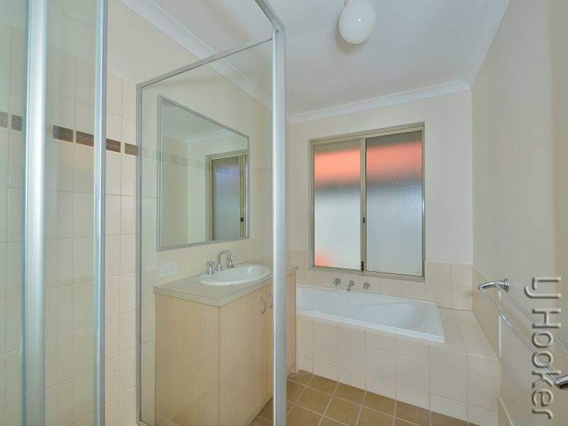 13 Crusoe Link, Secret Harbour WA 6173