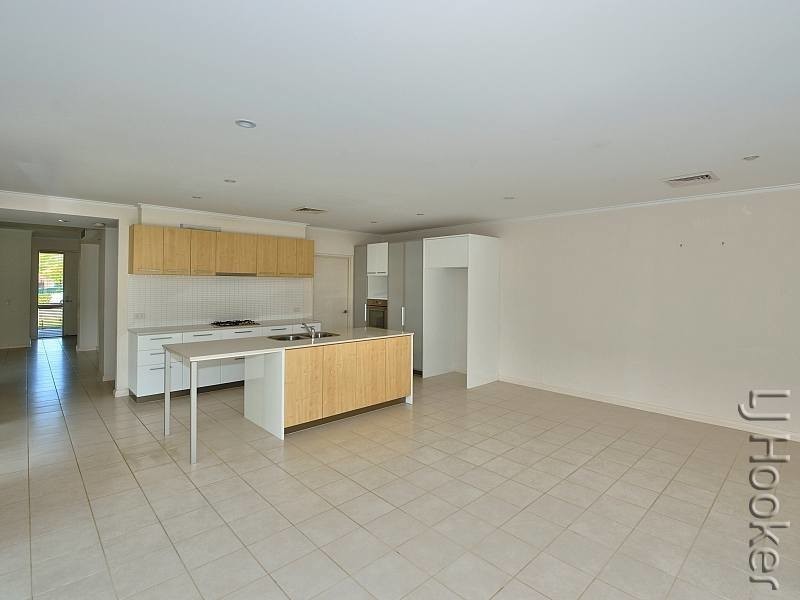 49 Portrush Parade, Meadow Springs WA 6210