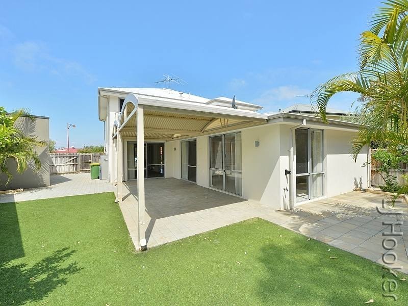 49 Portrush Parade, Meadow Springs WA 6210