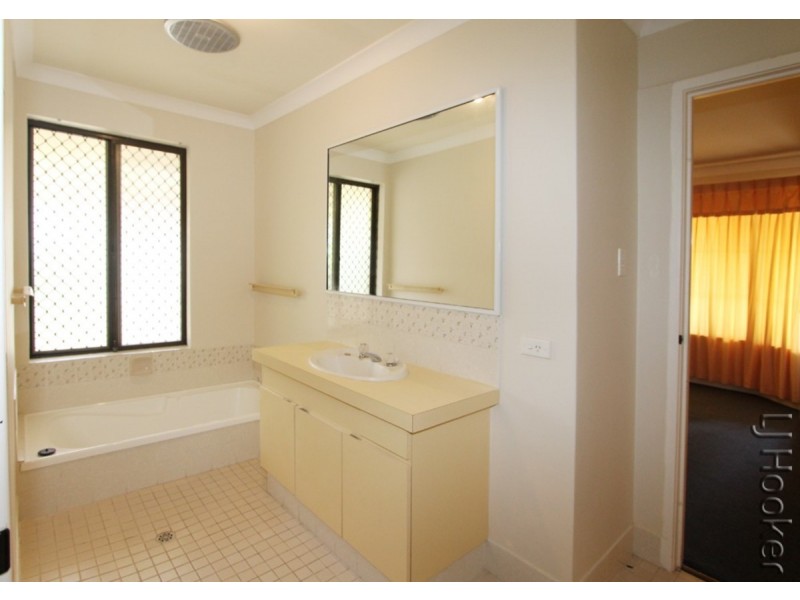 95 Tuckey Street, Mandurah WA 6210