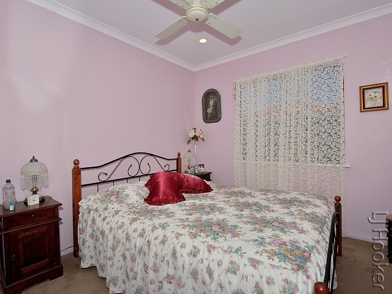 9 Bucentaur Place, Halls Head WA 6210