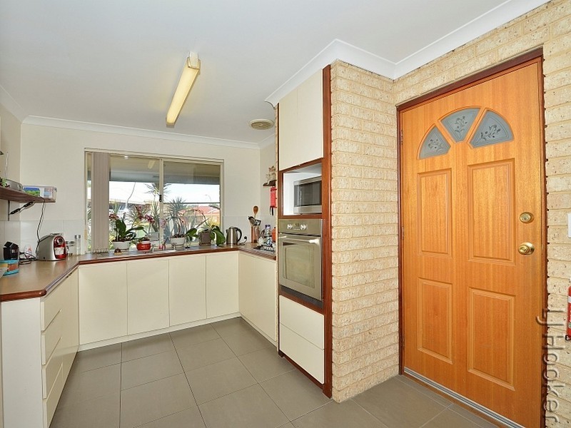 11B Grayswood Retreat, Erskine WA 6210