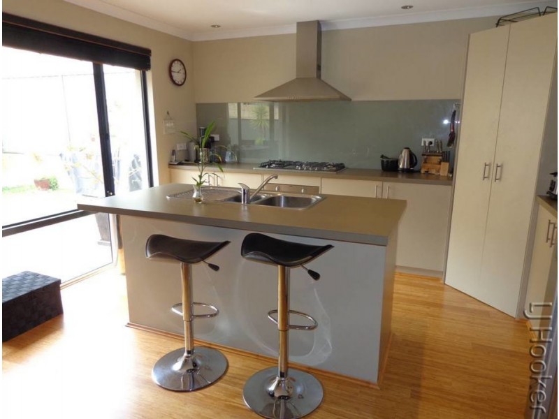 18 Cervantes Avenue, Baldivis WA 6171