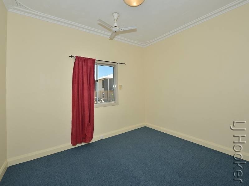 64 Davey Street, Mandurah WA 6210